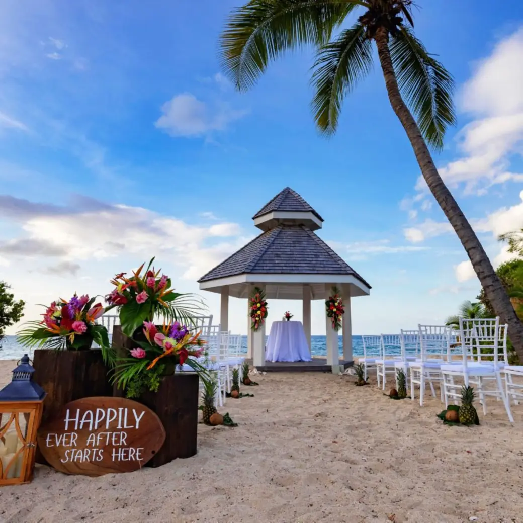 Beachfront wedding ceremony gazebo at Royalton Grenada, St. George’s