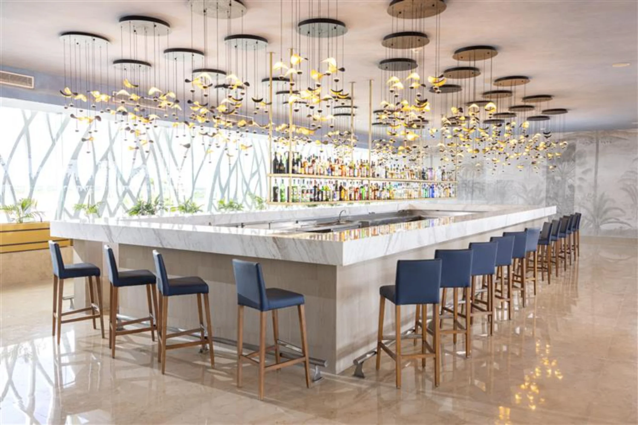 Lobby bar at Royalton Hideaway Riviera Cancun