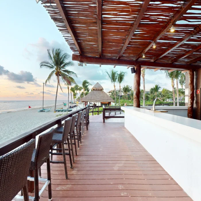 Nautica bar at Royalton Hideaway Riviera Cancun