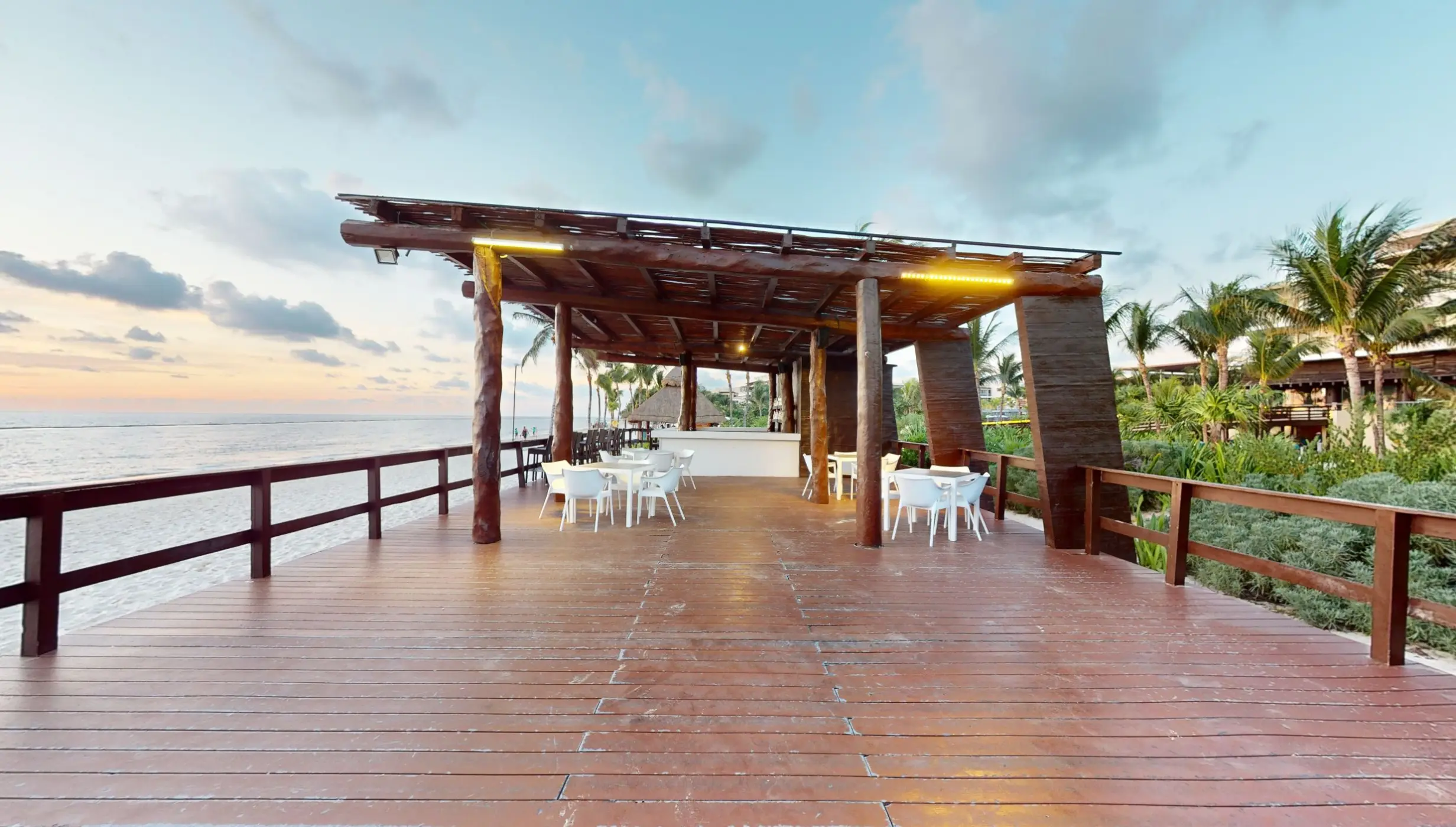 Nautica bar at Royalton Hideaway Riviera Cancun