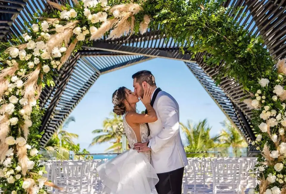 Destination wedding at Royalton Riviera Cancun Resort.