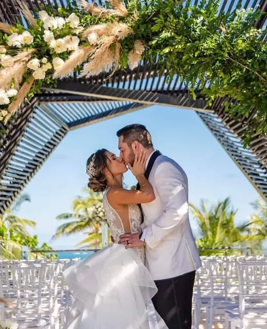 Destination wedding at Royalton Riviera Cancun Resort.