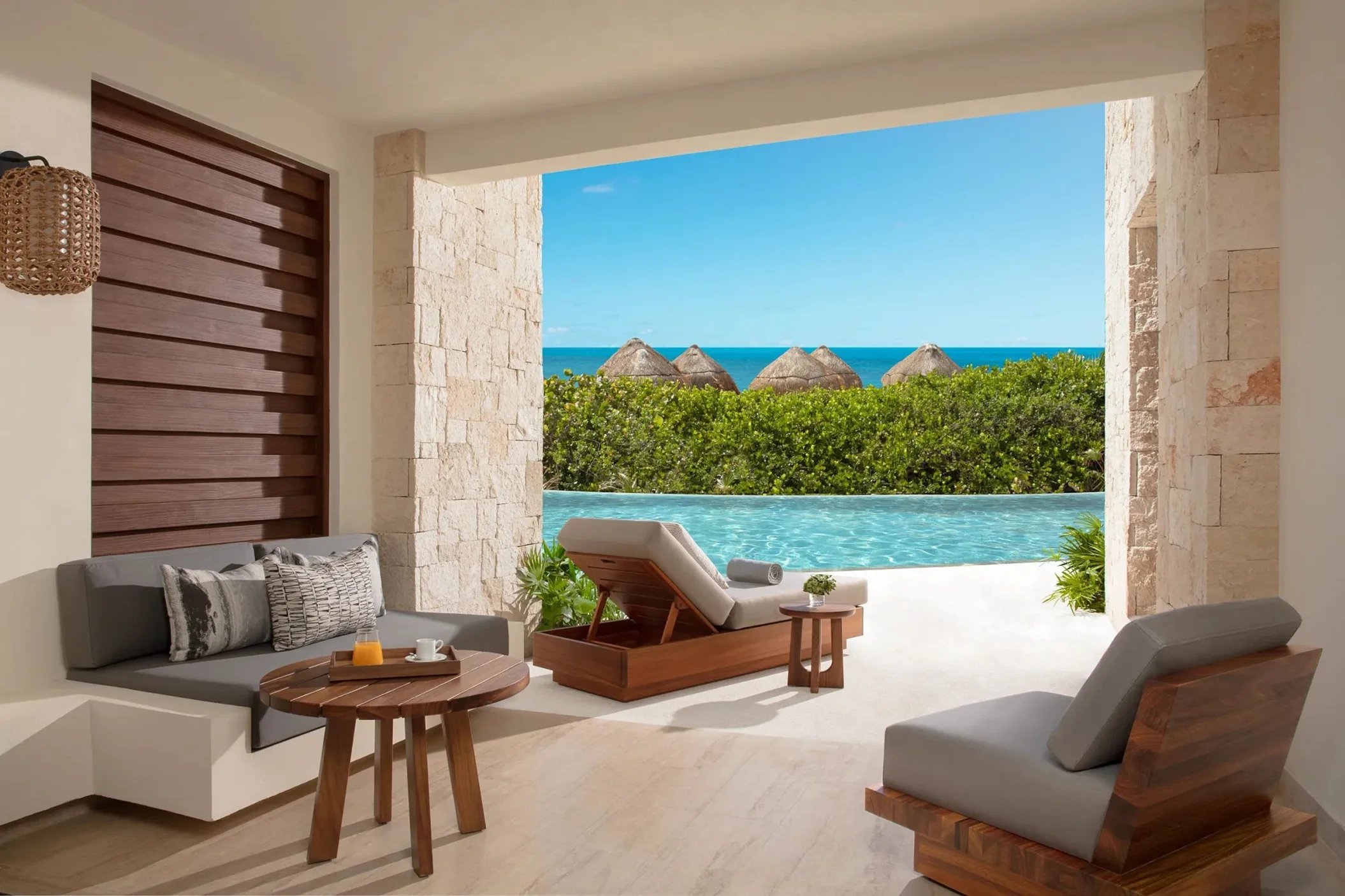 swim up suite at Secrets Playa Blanca Costa Mujeres