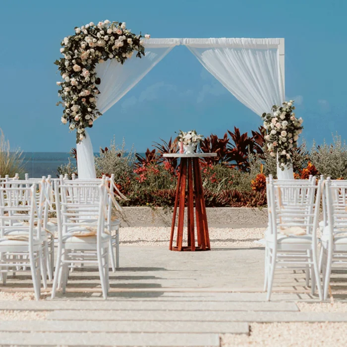 Smoke and Mirrors venue at SLS Playa Mujeres