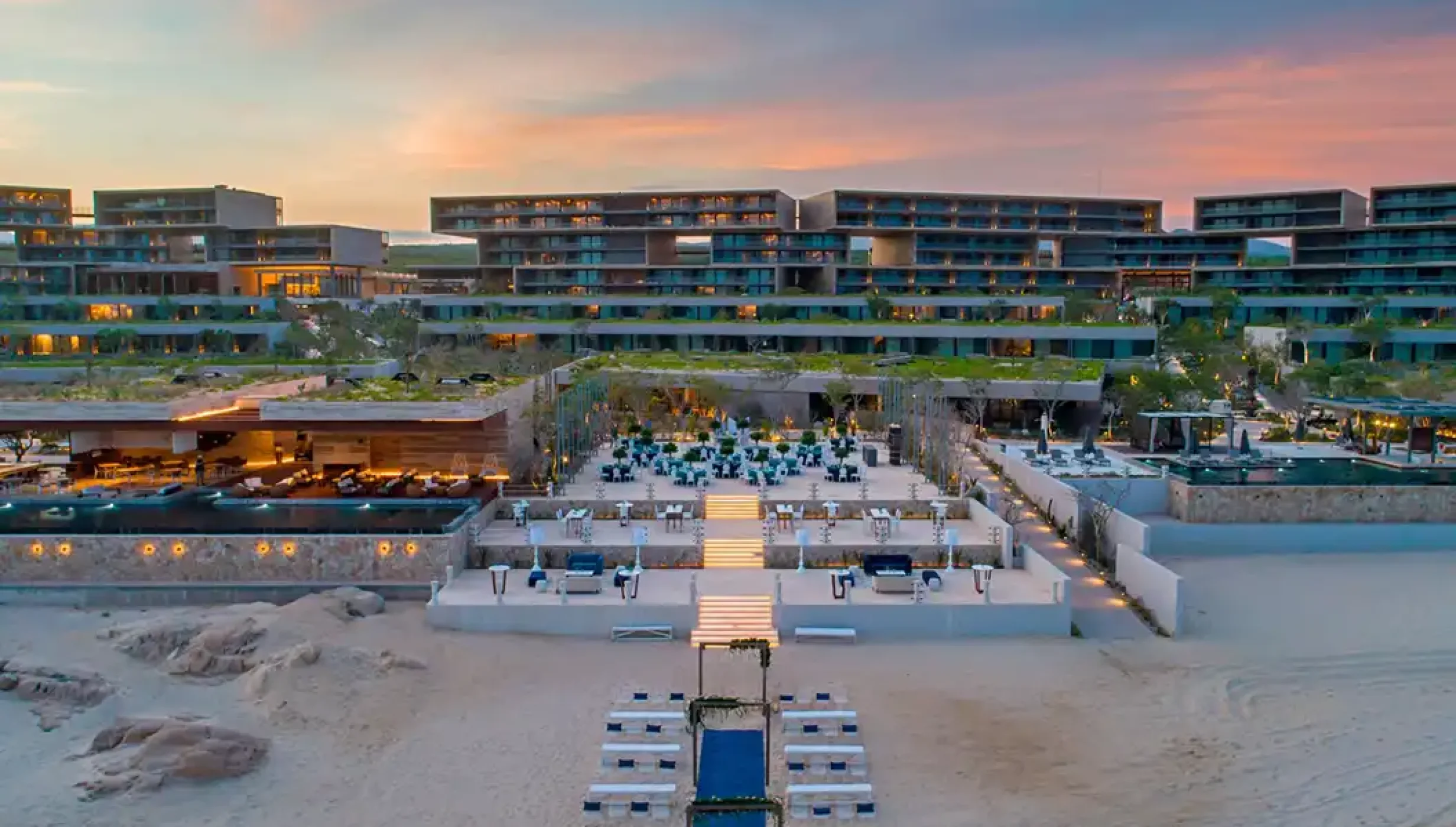 Ocean front deck at Solaz Los Cabos