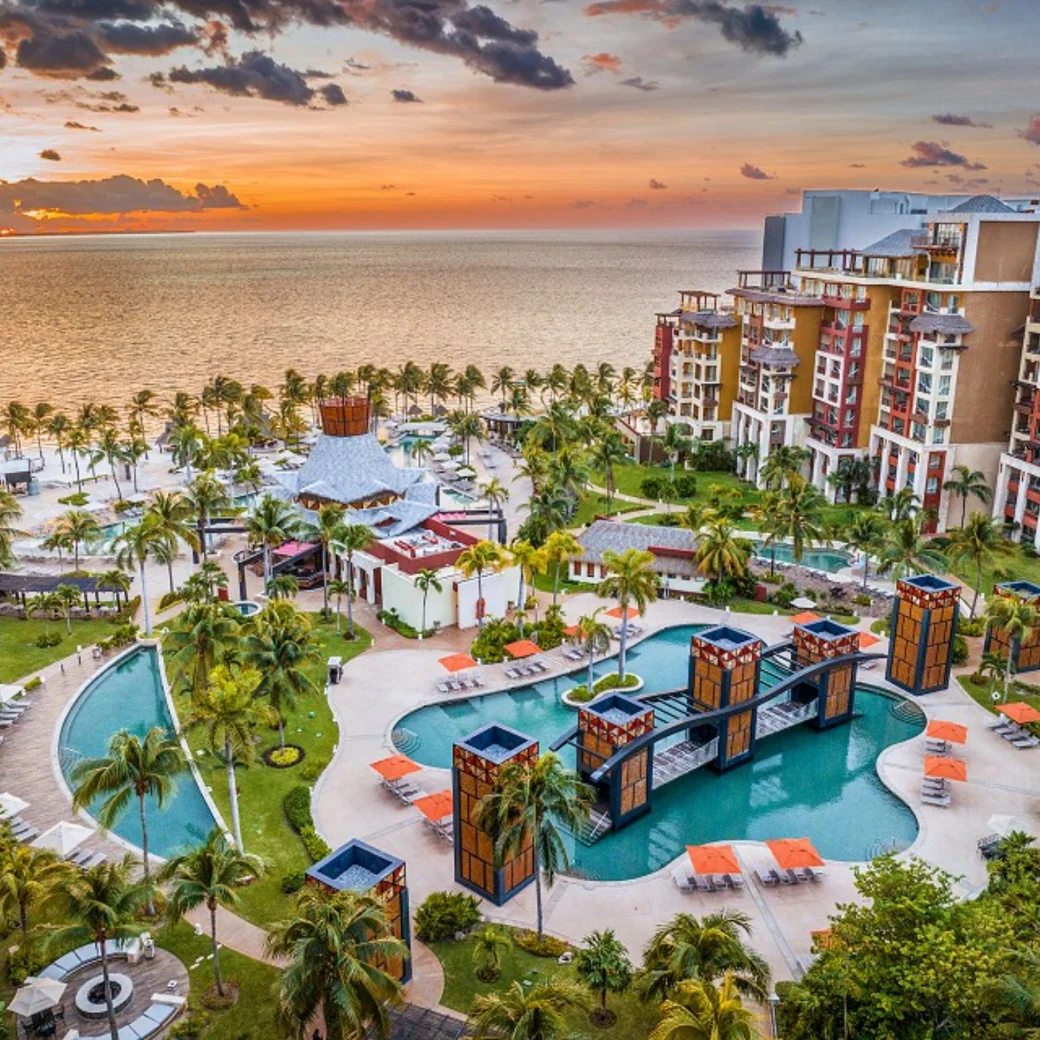 Villa del Palmar Cancun aerial view
