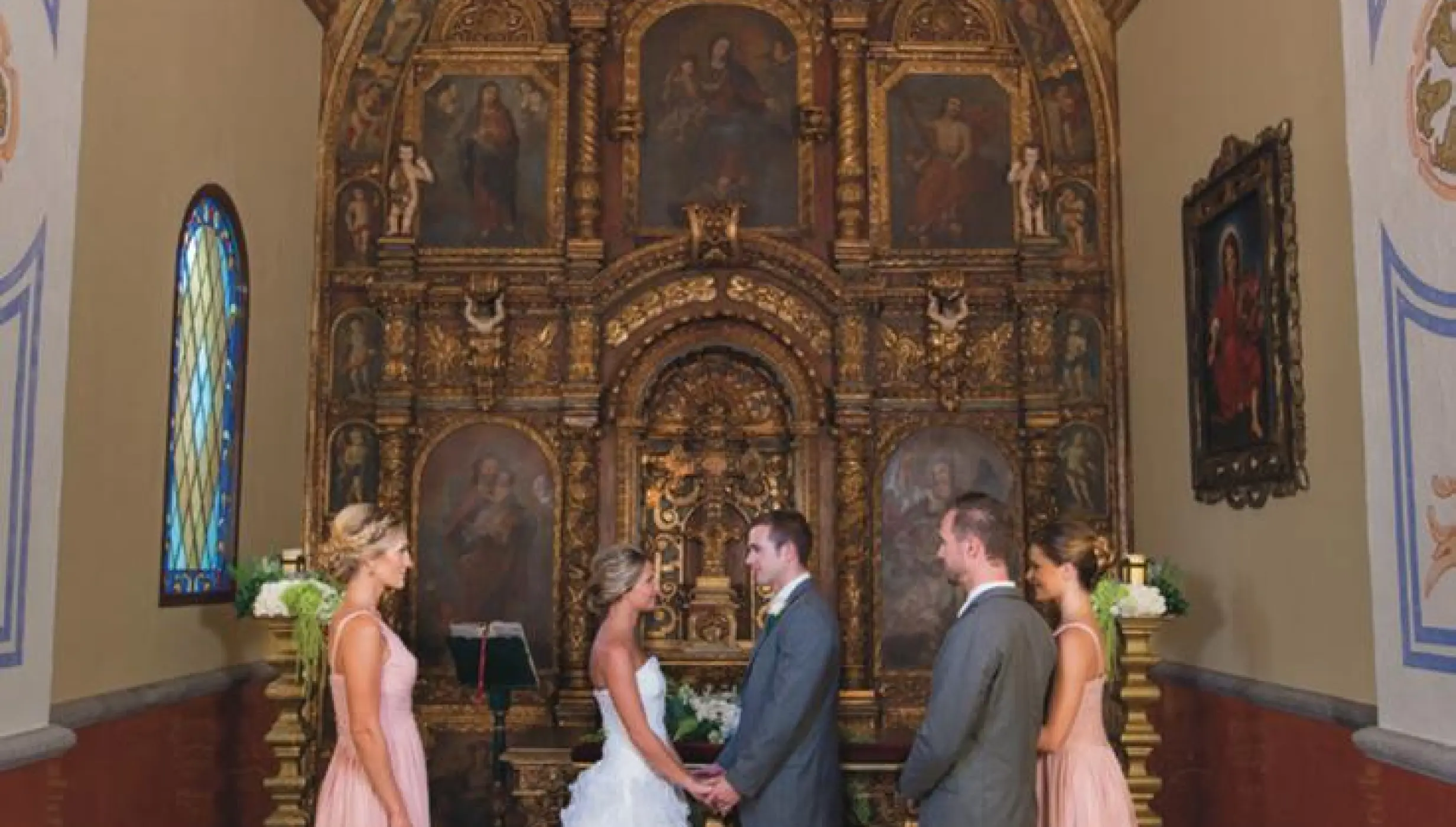 Couple on the chapel at Riu Palace mexico
