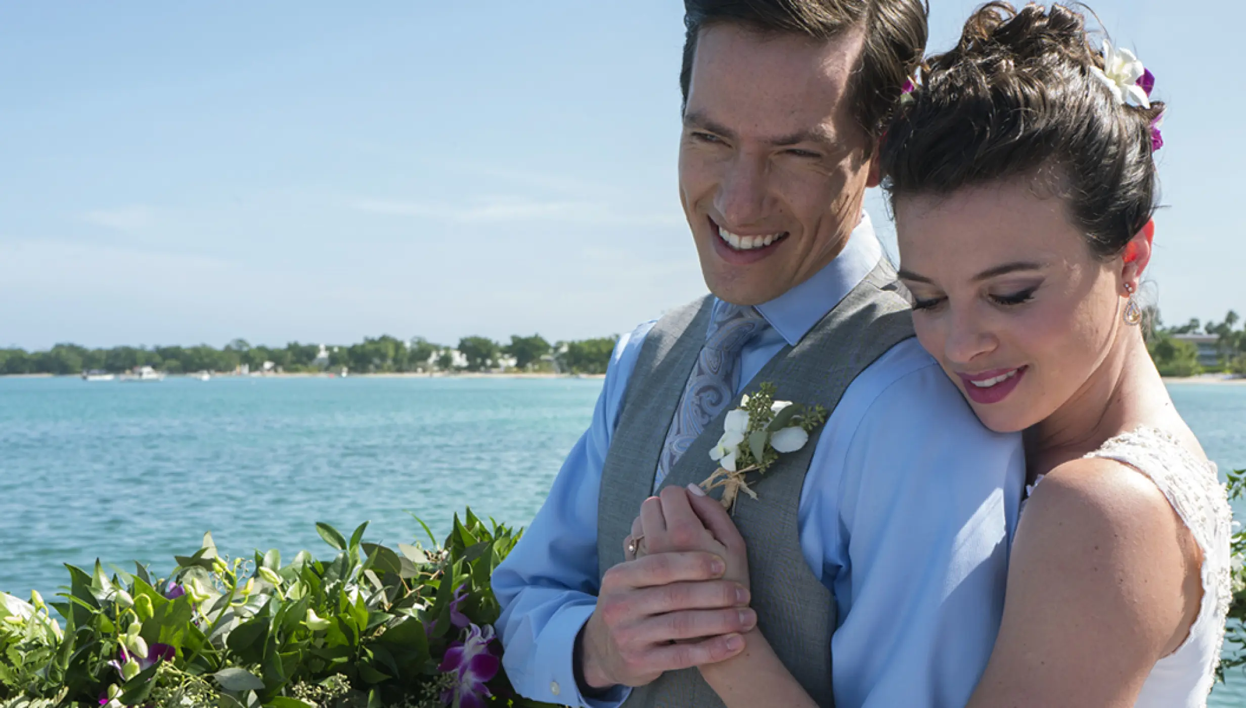 Royalton Negril couple at Beach Wedding Venue.