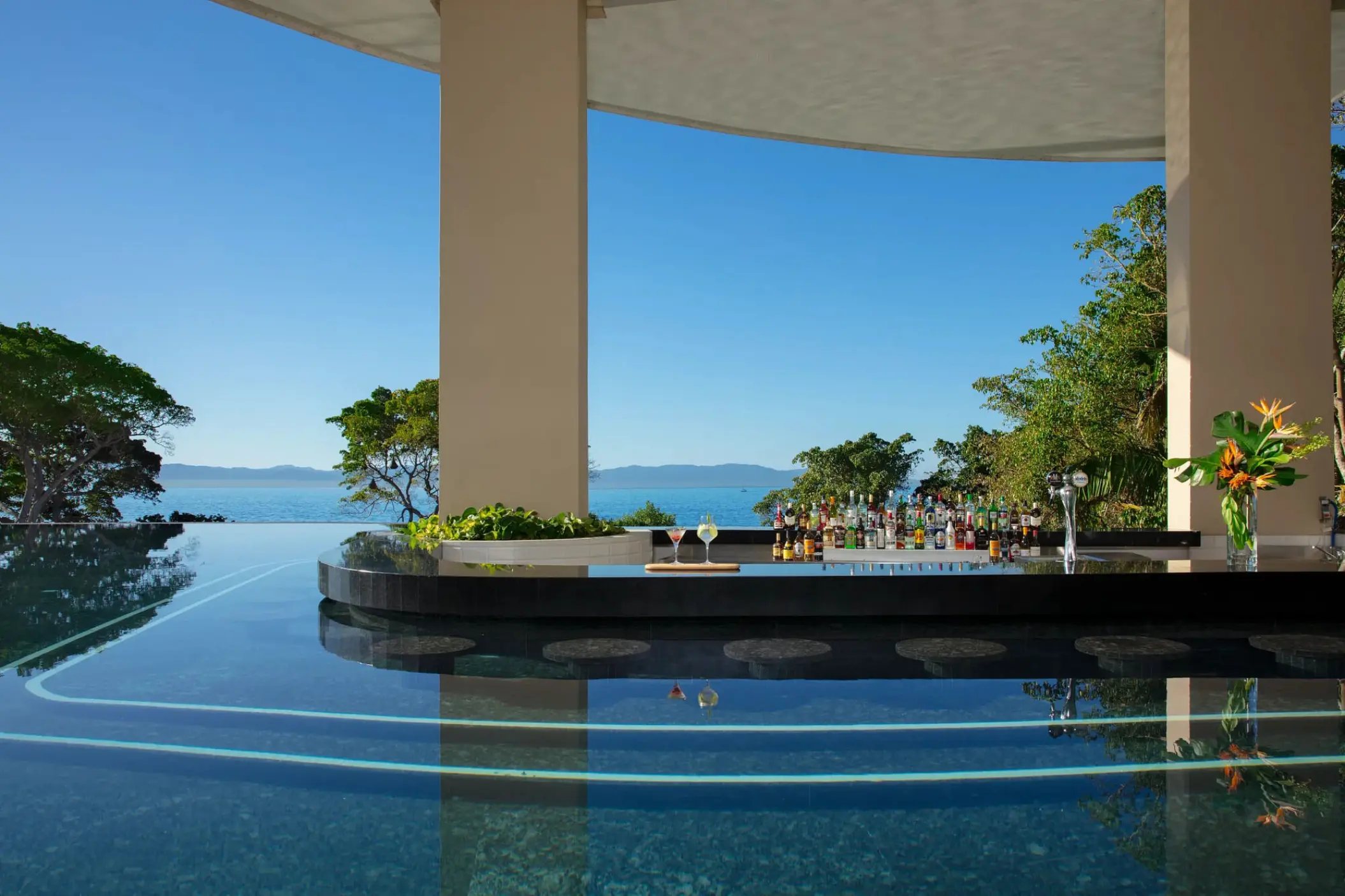 Manatees swim-up bar at Secrets Bahia Mita overlooking the ocean, Puerto Vallarta
