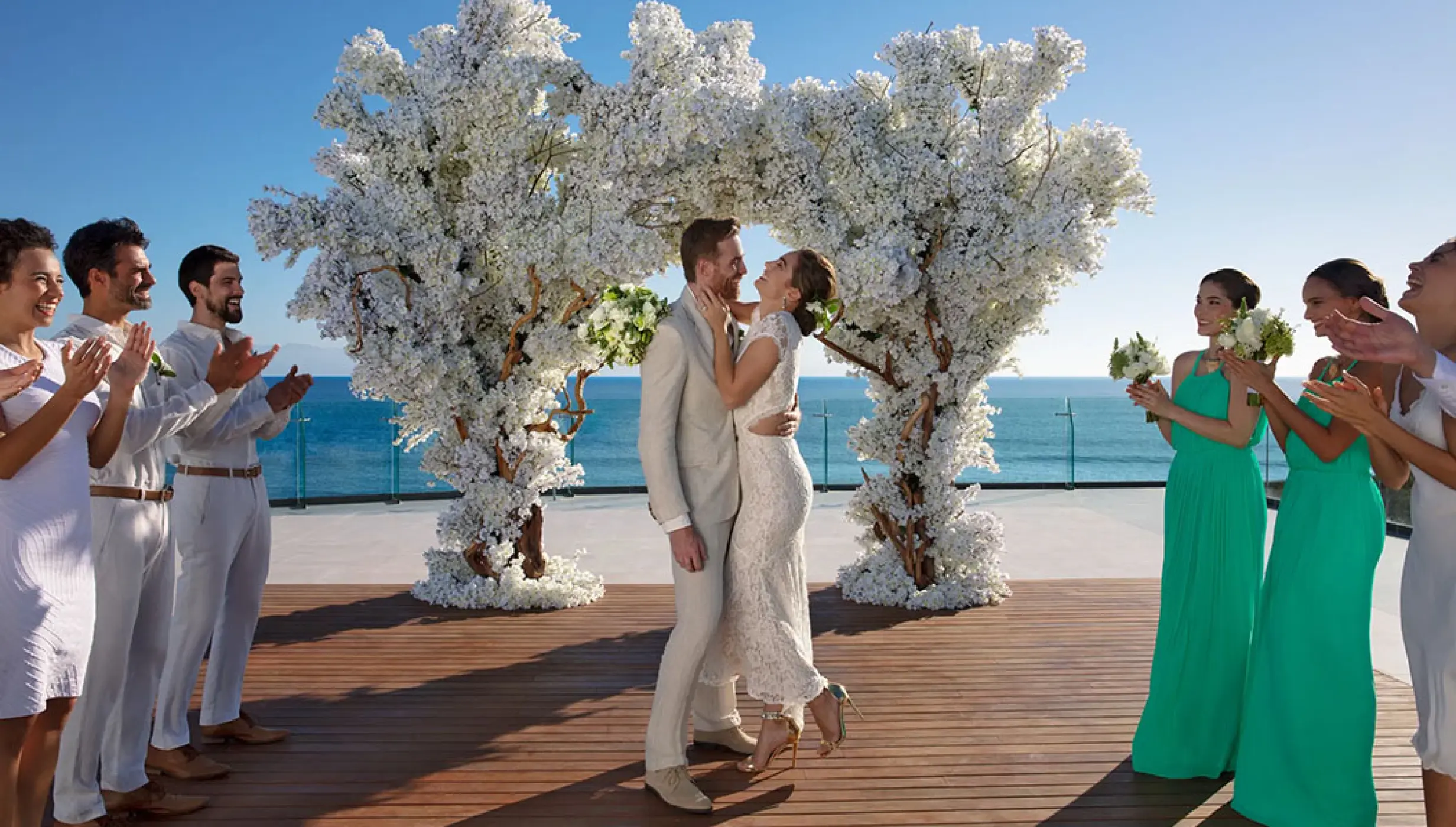 Example of a Wedding celebration in Presidential suite marietas terrace at Dreams Bahia Mita Surf and Spa