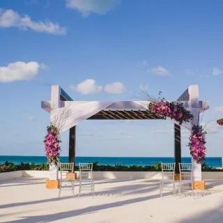 Wedding gazebo at Secrets Playa Mujeres Resort