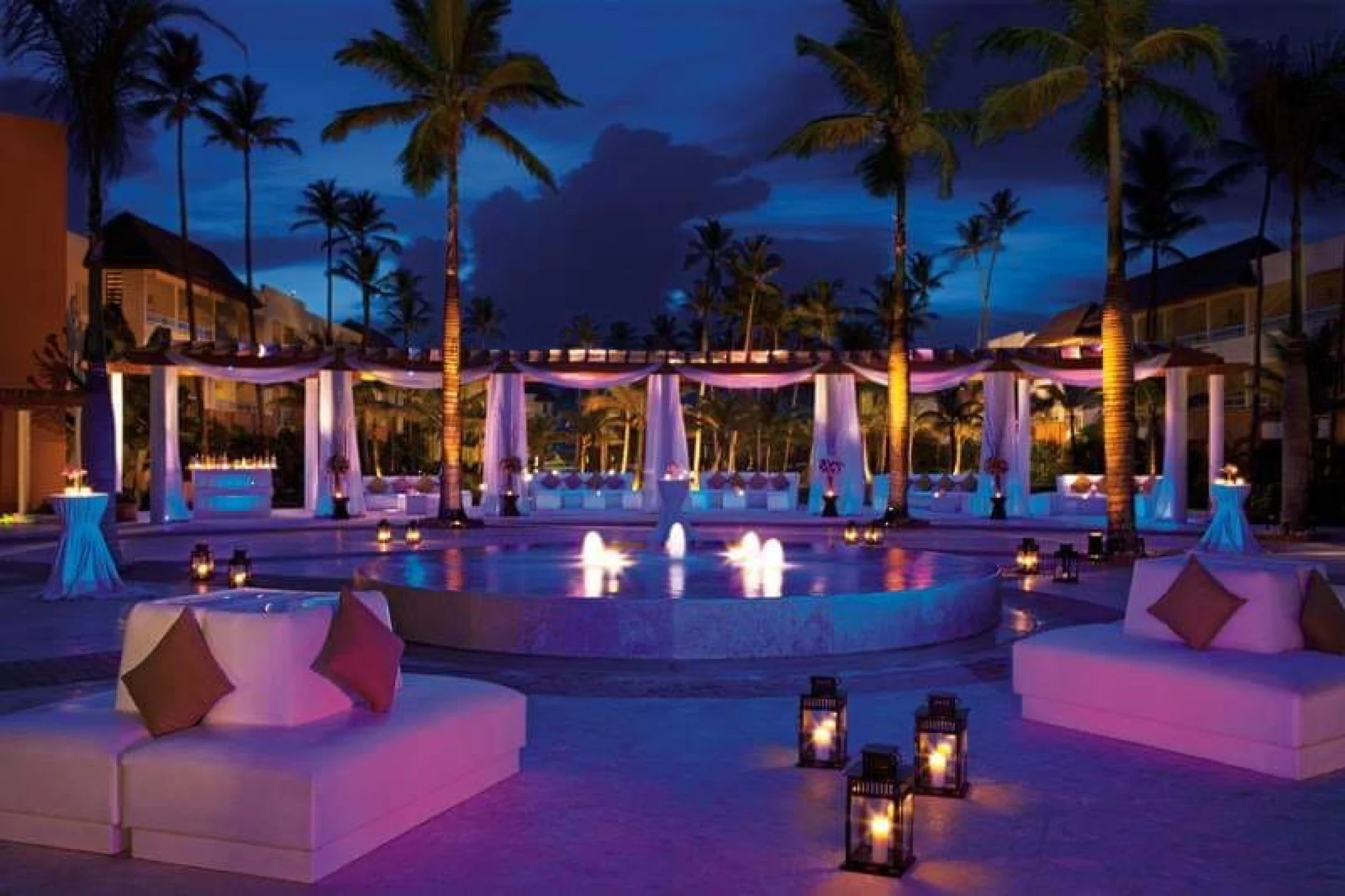 Cocktail party in the pool area at Secrets Royal Beach Punta Cana