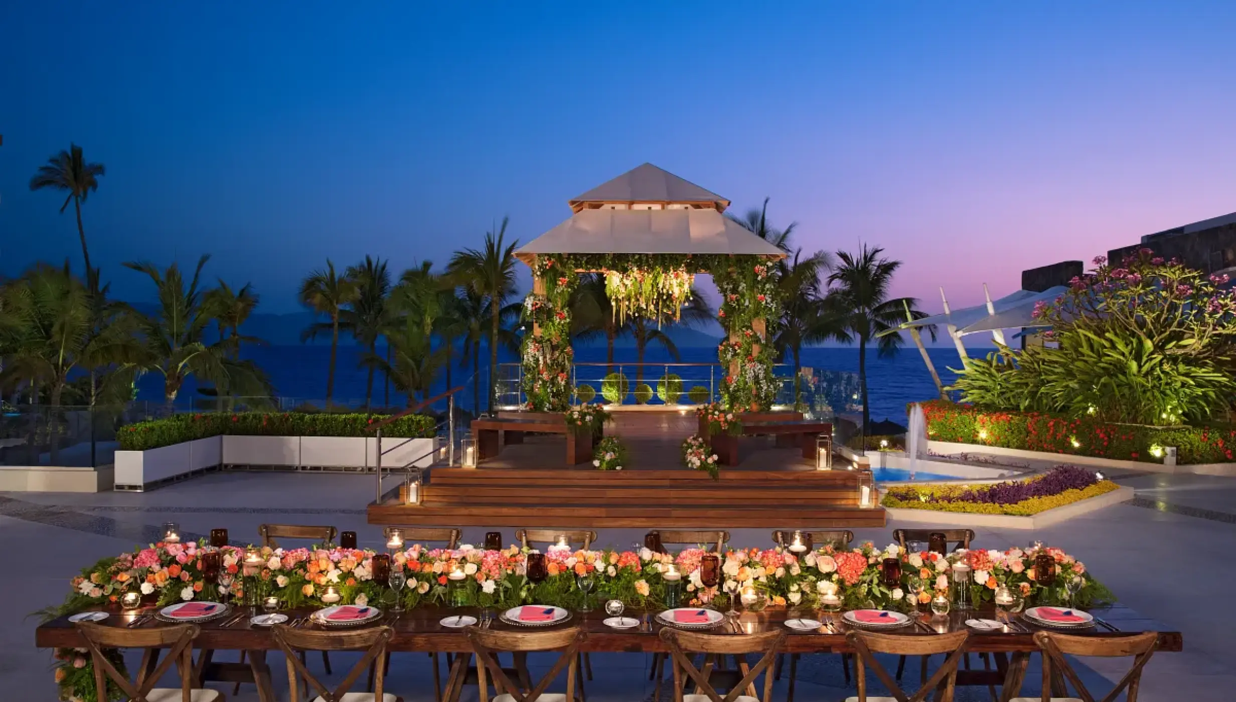 Dinner and ceremony on vista terrace at Secrets Vallarta Bay Puerto Vallarta