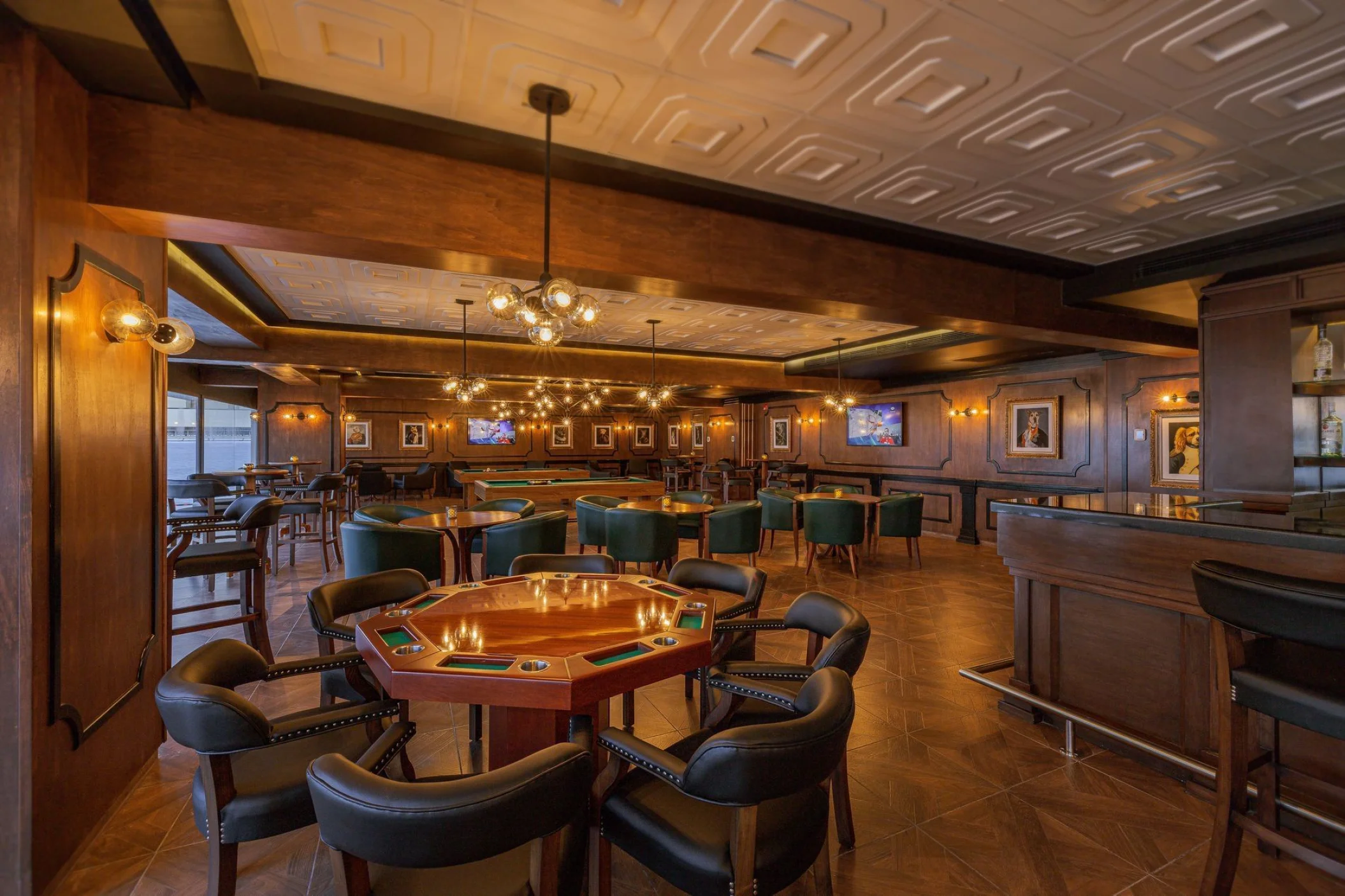Knights bar at Sensira Resort and Spa Riviera Maya