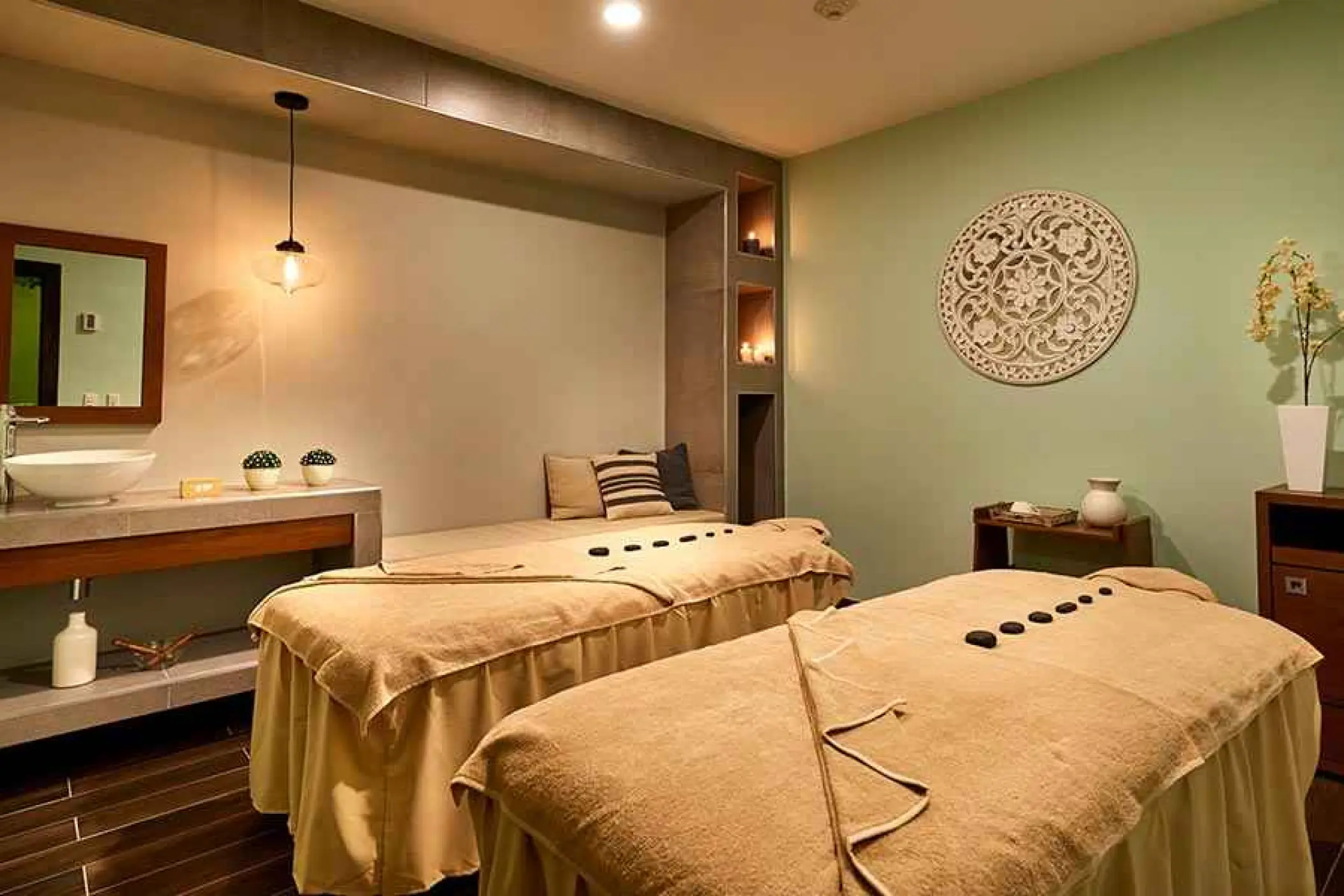 Couples massage treatment room at Riu Palace Costa Mujeres, Cancun