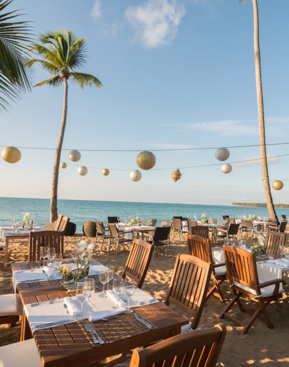 Dinner reception on the beach at Sublime samana Las Terrenas