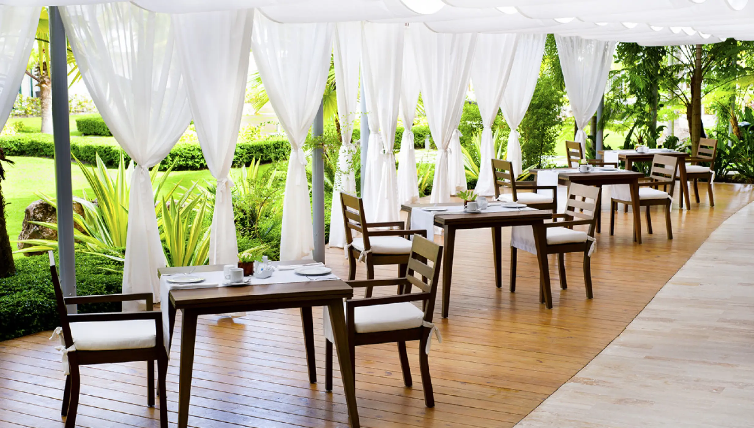 Bistro restaurant at Sublime Samana Las Terrenas