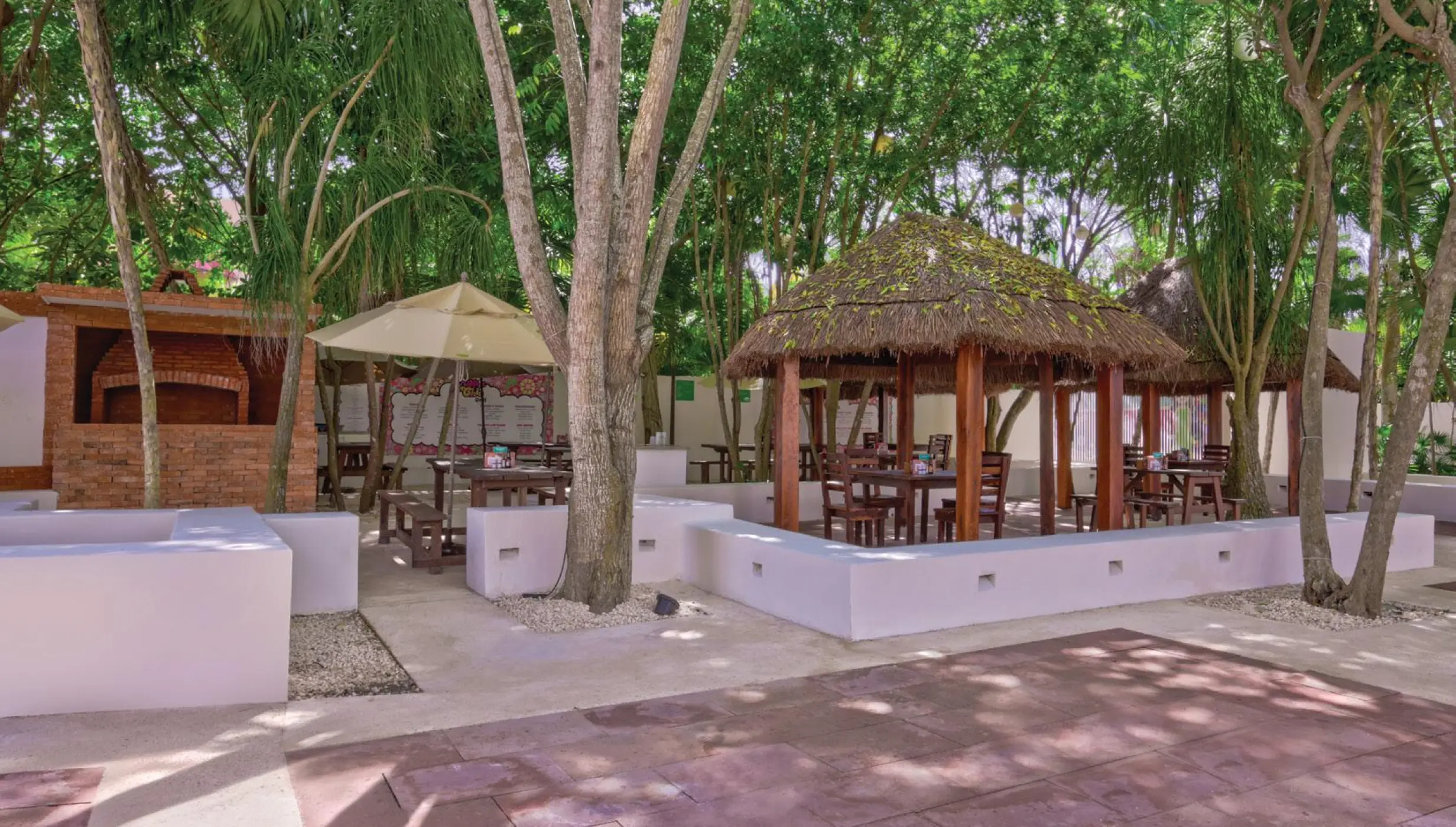 Barefoot grill at Sunscape Akumal Beach Resort