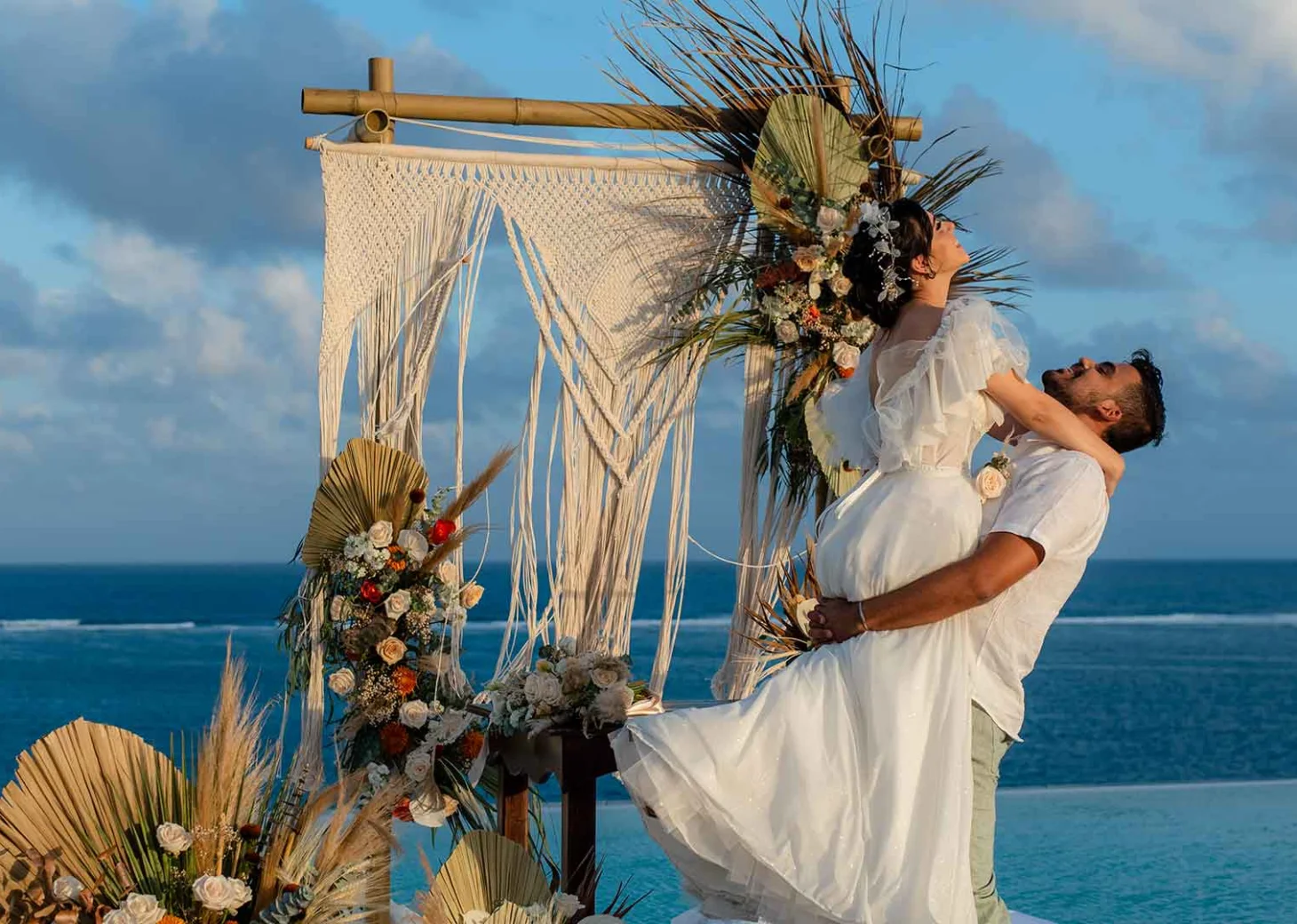 Symbolic ceremony on the rooftop venue at The fives oceanfront puerto morelos