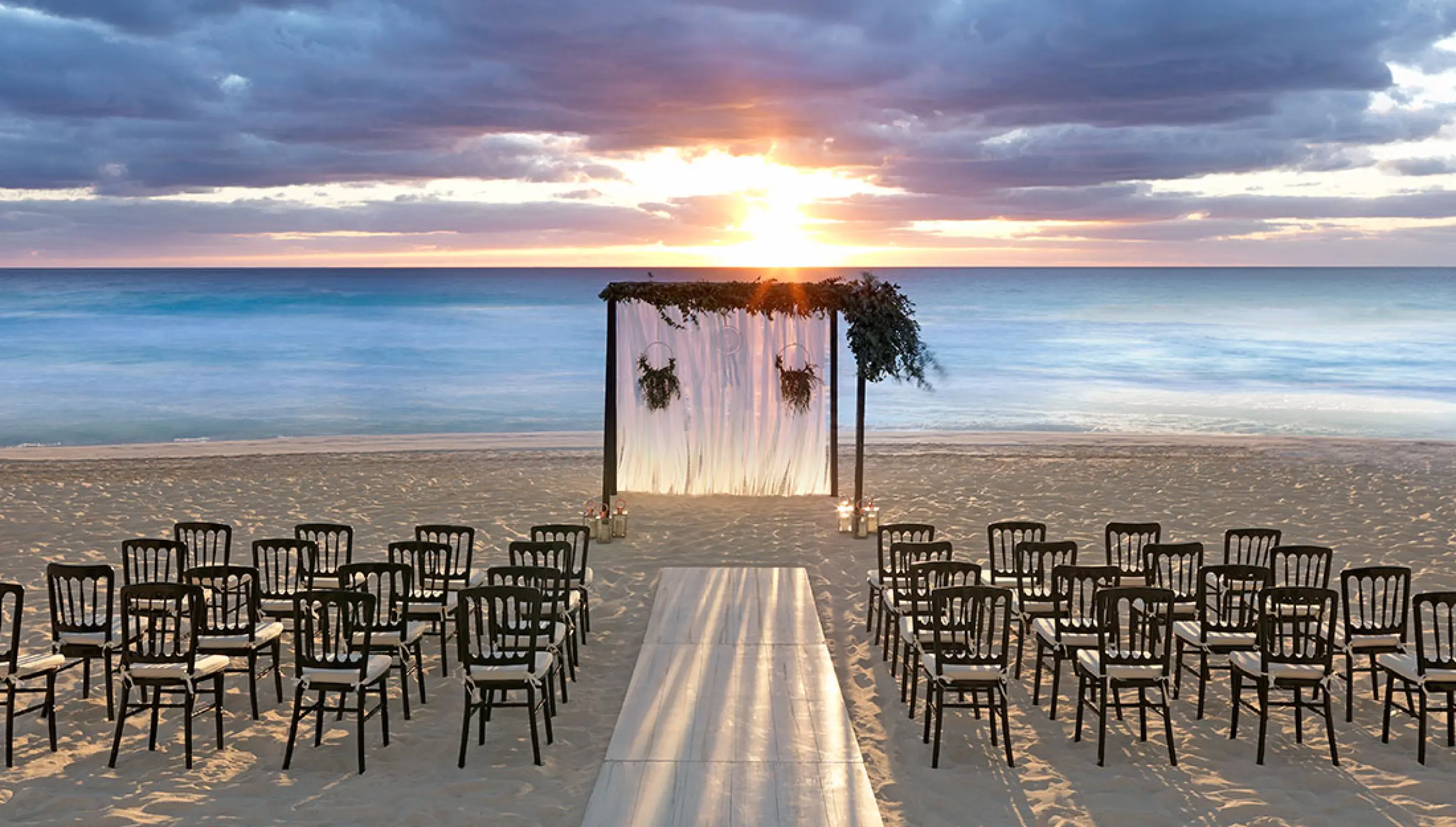 Beach wedding venue at Unico 20°87° Hotel Riviera Maya
