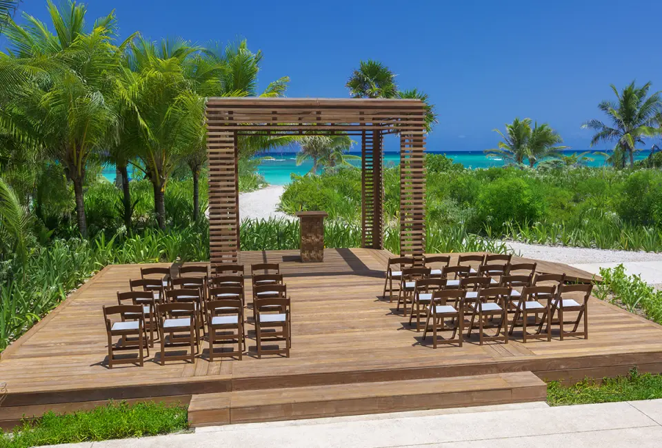 Wedding gazebo by the beach at Unico 20°87° Hotel Riviera Maya