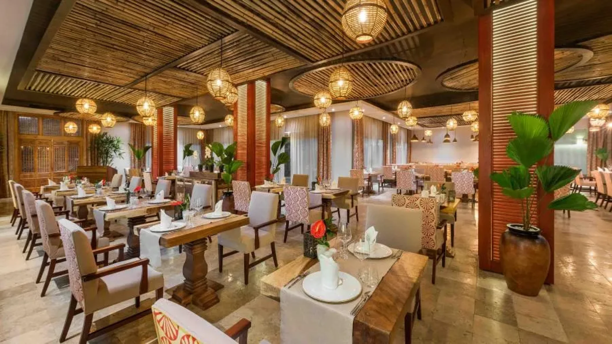 Taman Sari Restaurant at Valentin Imperial Riviera Maya