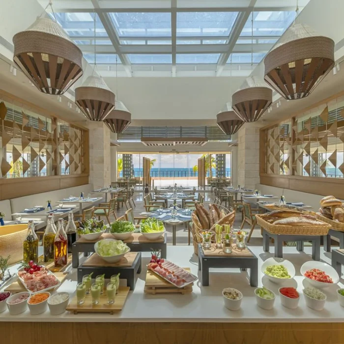 Vora Mar restaurant Haven Riviera Cancun
