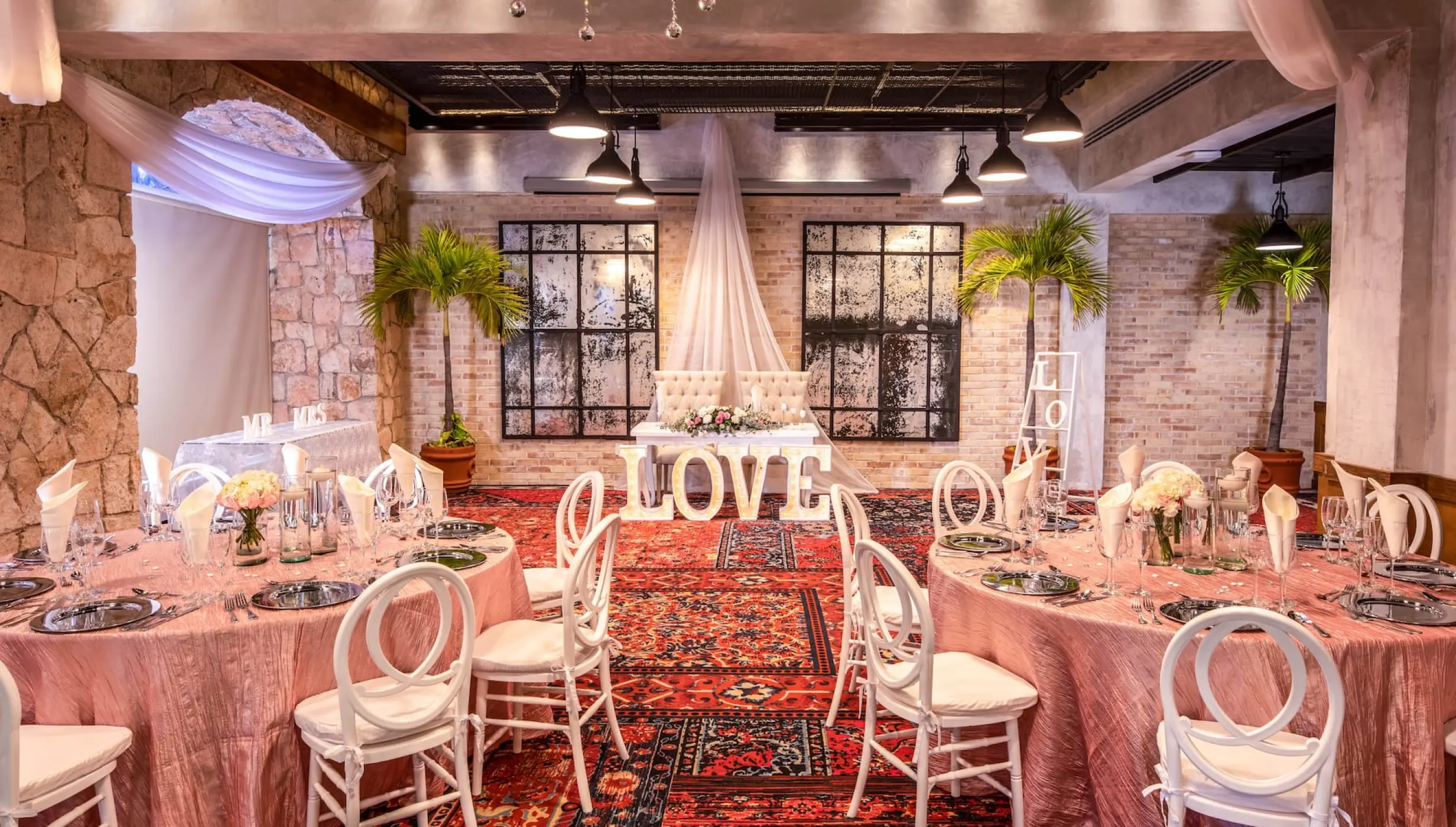 Indoor wedding venue at Wyndham Alltra Playa del Carmen