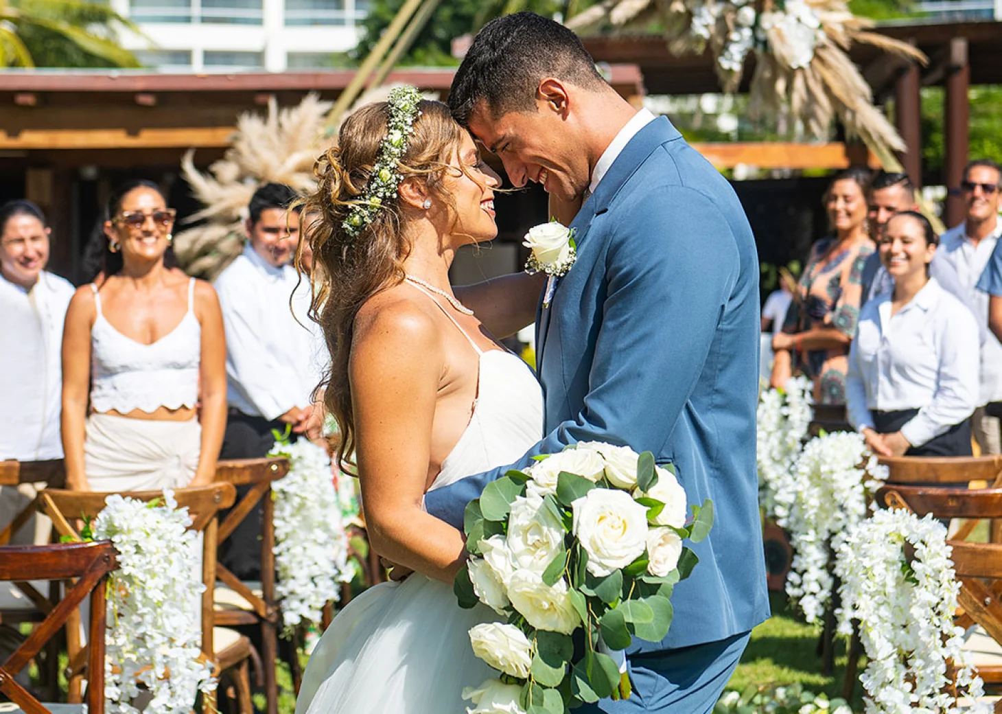 Destination Wedding Ceremony at Wyndham Alltra Riviera Nayarit.