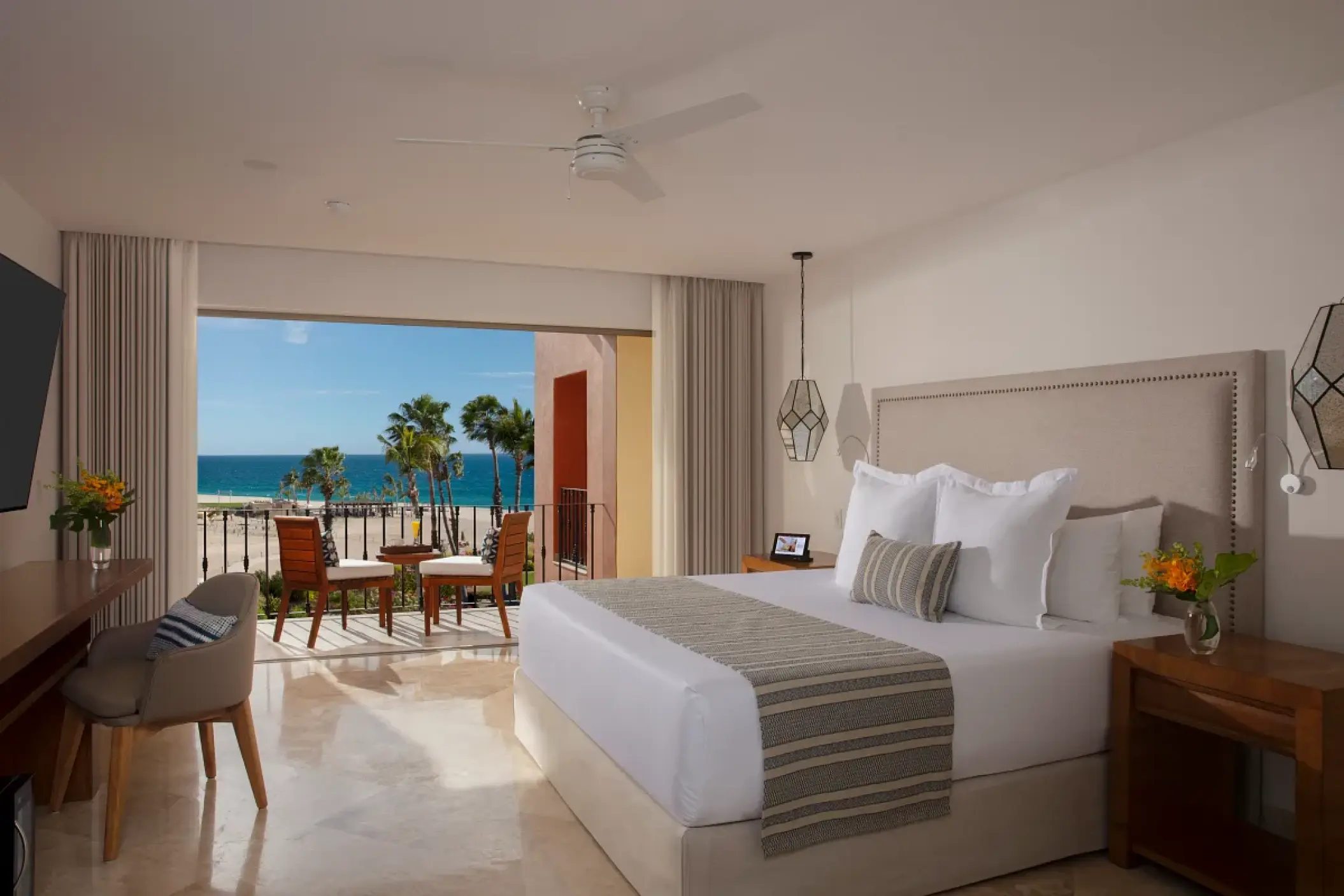 Oceanfront suite with private balcony at Zoetry Casa del Mar, Cabo San Lucas