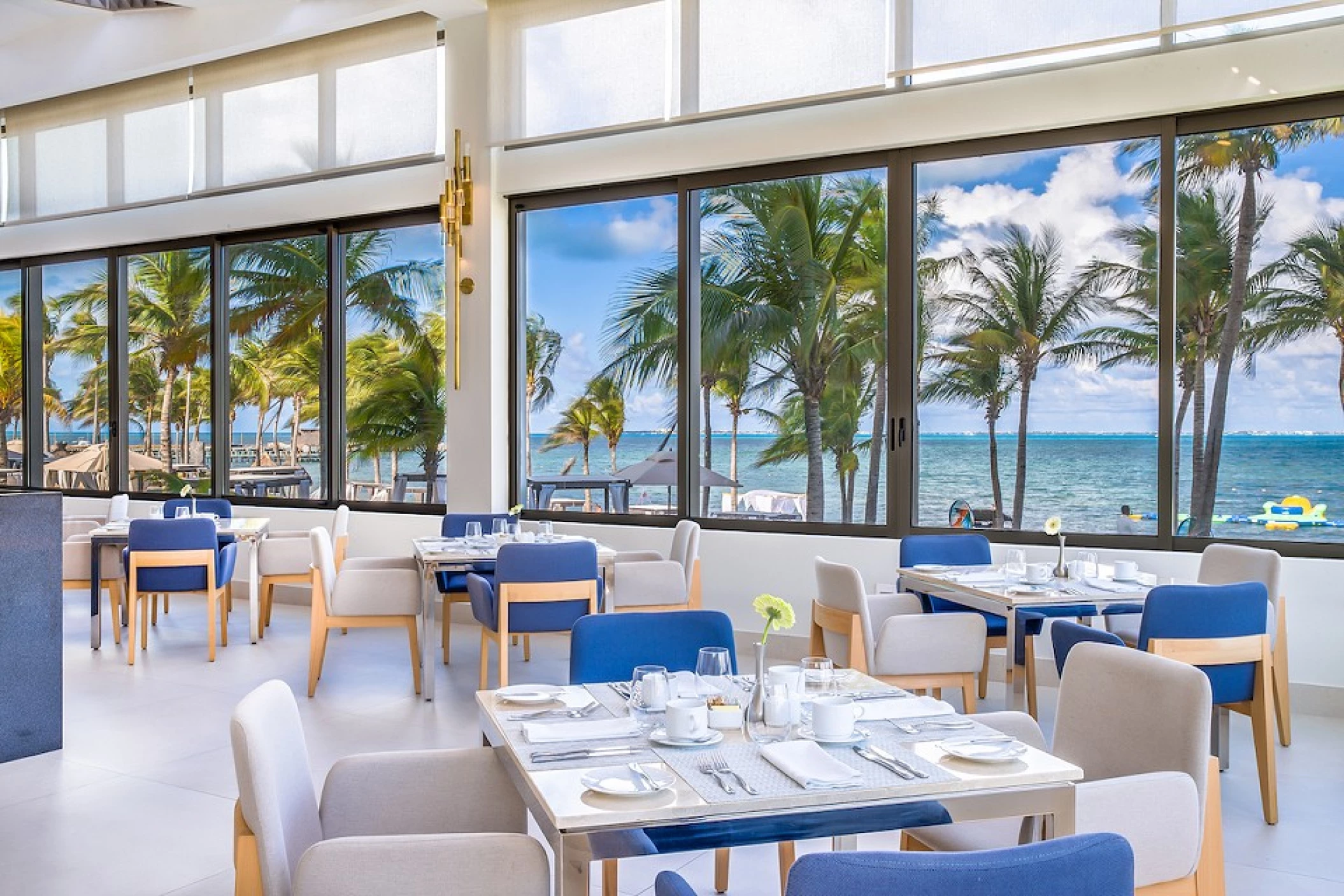 Blanca blue restaurant at Garza blanca Resort and Spa