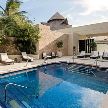 Iberostar Selection Cancun spa pool