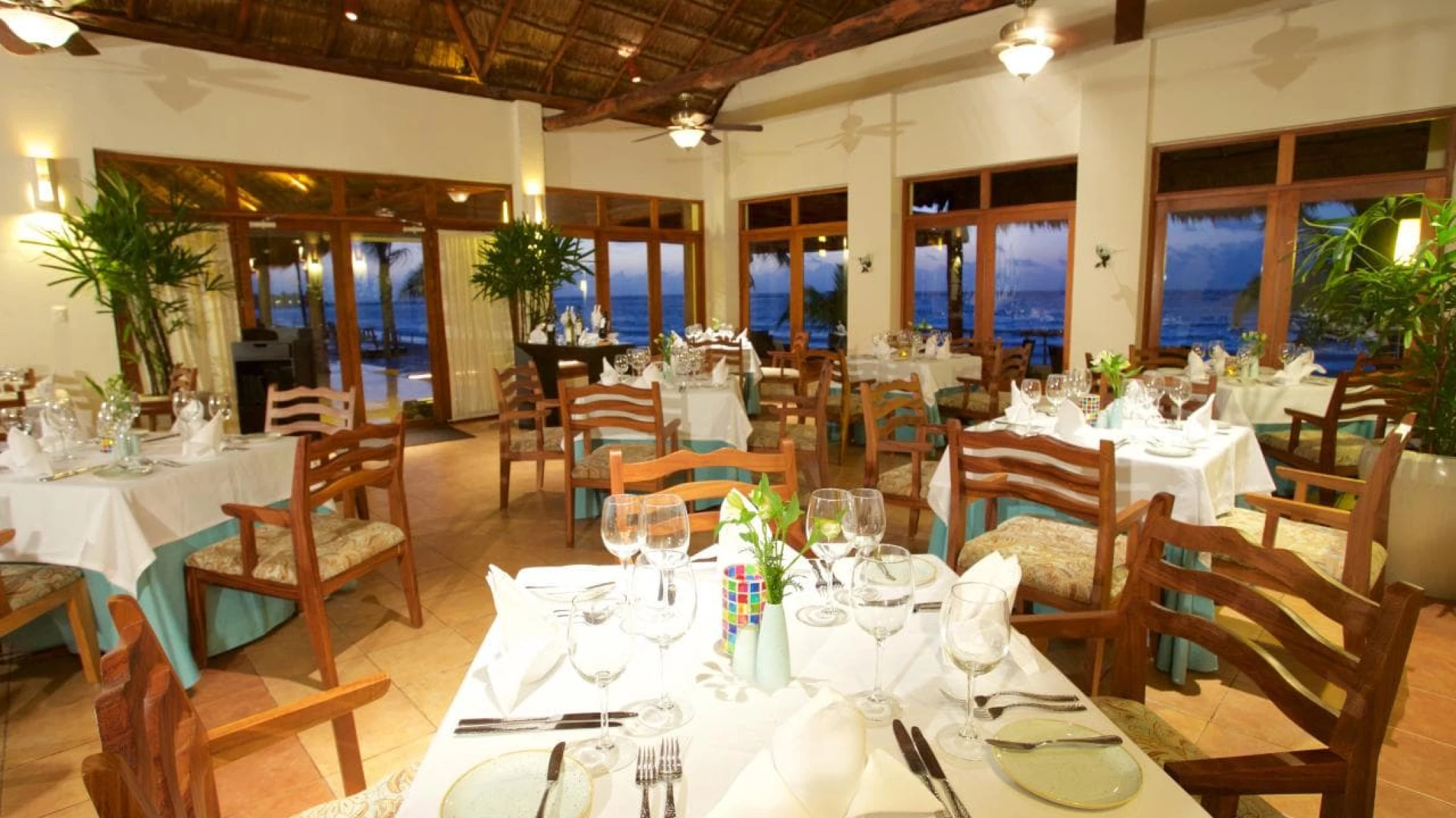 Akumal Bay beach and wellness restaurant