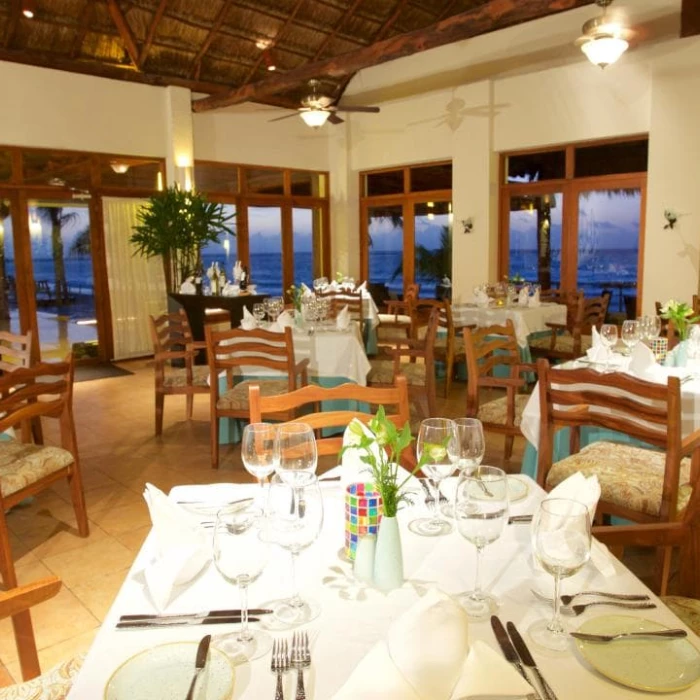 Akumal Bay beach and wellness restaurant