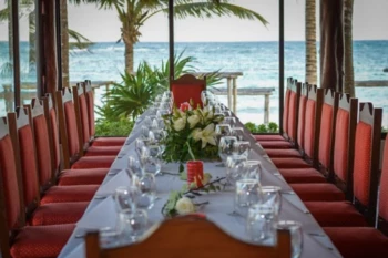 Rodrizio restaurant wedding decor at akumal bay beach and wellness resort