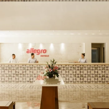 Allegro Playacar resort lobby