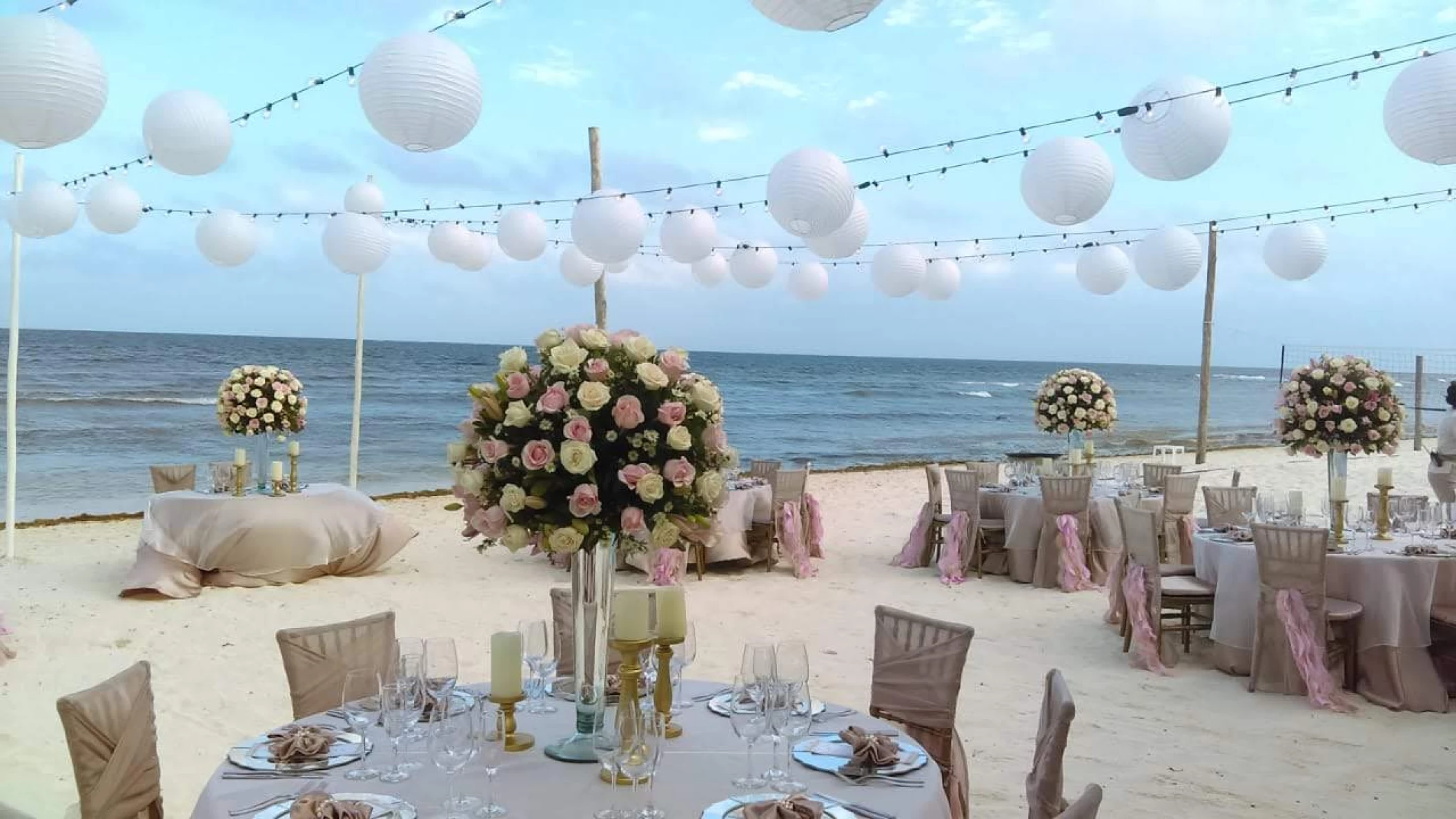 Dinner reception on beach building 3 at Azul Beach Resort Riviera Cancun