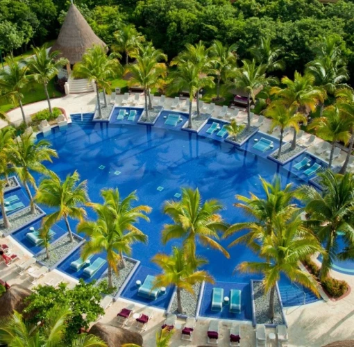 Barcelo Maya Palace pool arial