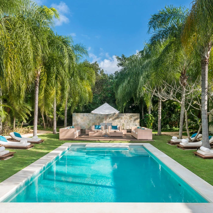 Spa pool at Blue Diamond Luxury Boutique Hotel