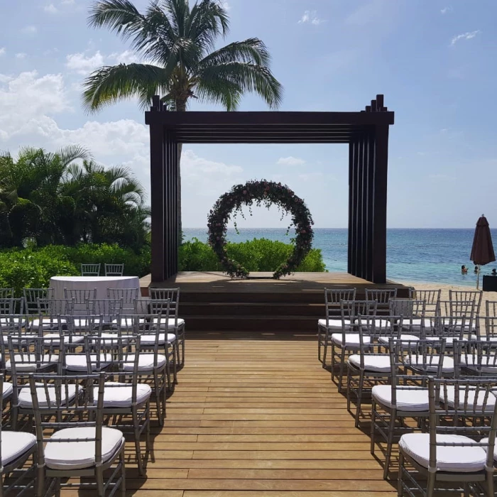 Ceremony decor in the breathless gazebo at Breathless Montego Bay