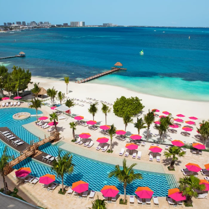 Aeriel view of energy pool at Breathless Cancun Soul Resort & Spa