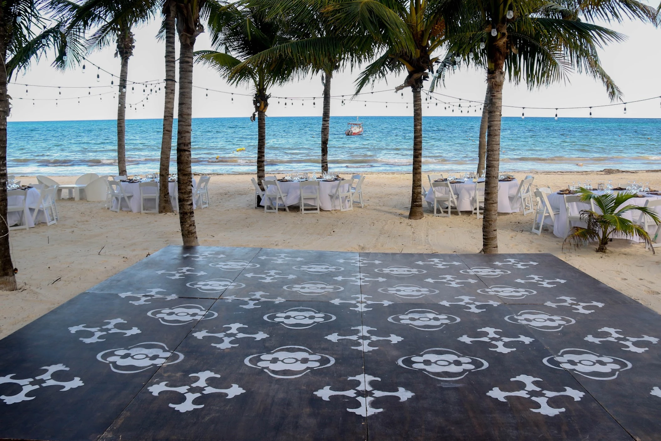 Beach wedding venue at Catalonia Grand Costa Mujeres