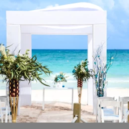 Ceremony on the beach at Catalonia Grand Costa Mujeres