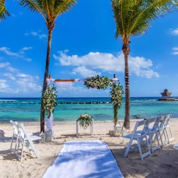 Ceremony decor on the beach at Catalonia Grand Costa Mujeres