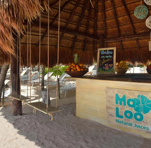 Bar Ma loo at Catalonia Royal Tulum