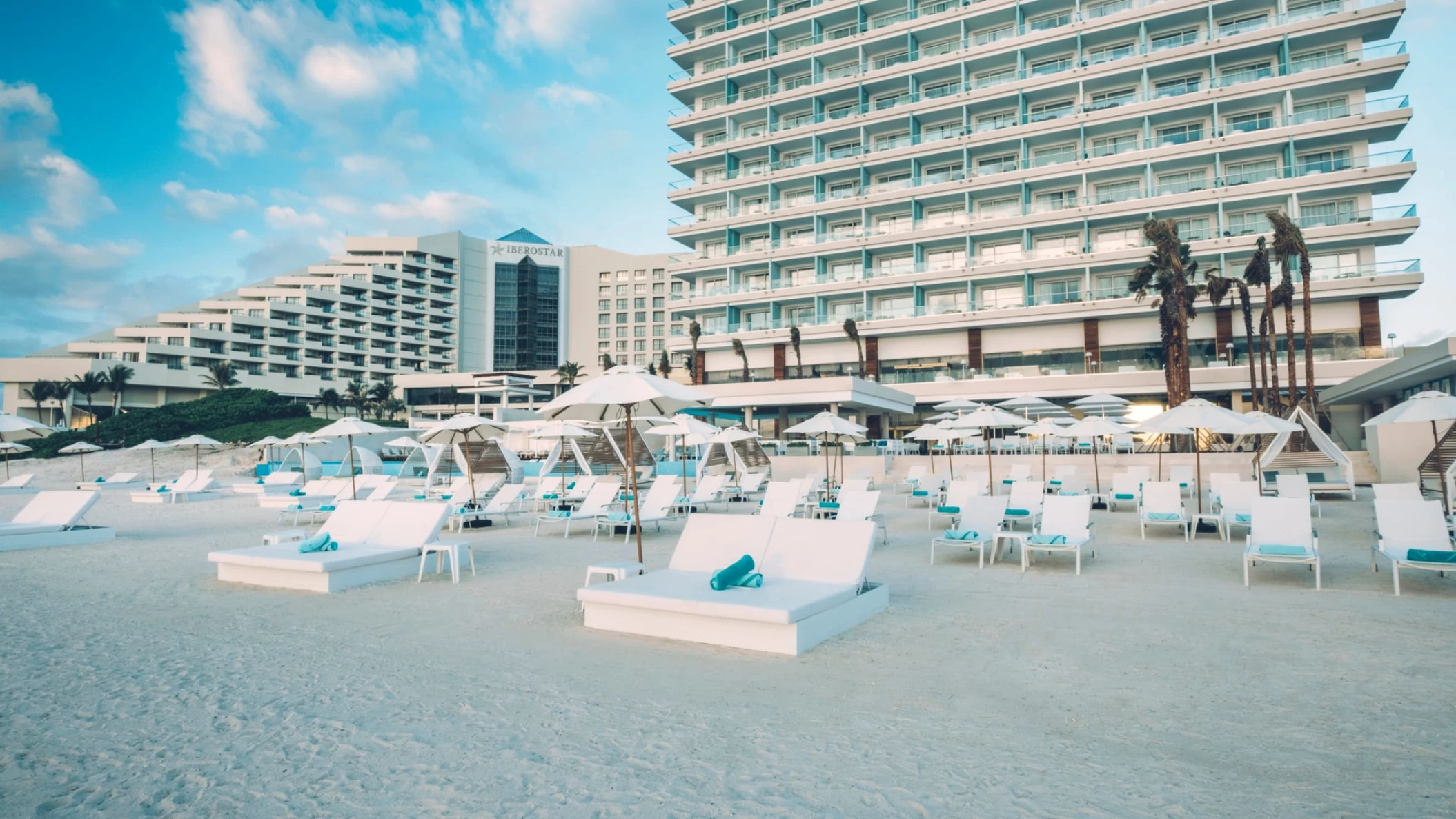 Coral Level Iberostar Cancun beach chairs