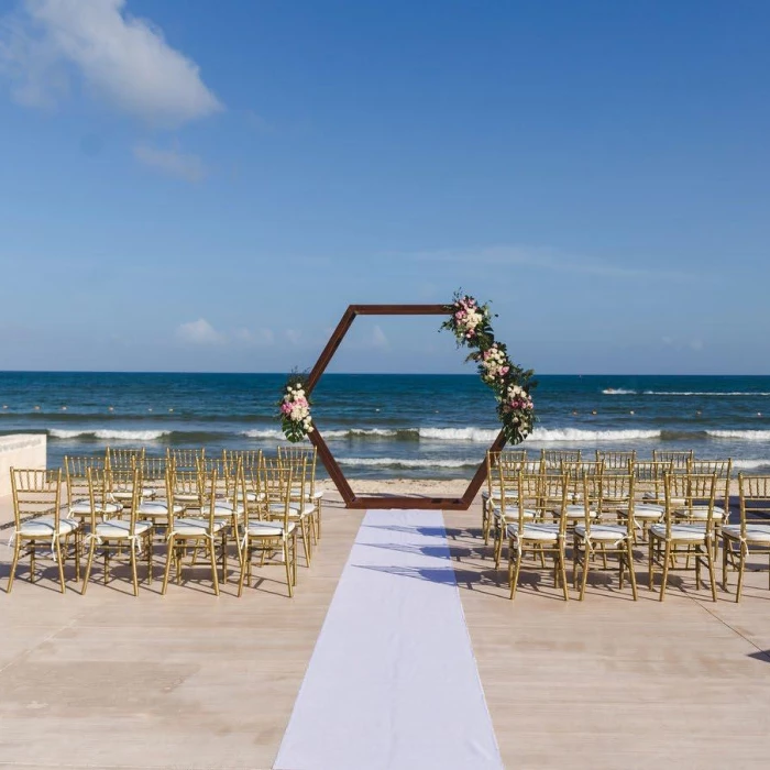 Symbolic ceremony in La Terraza venue at Dreams Jade resort and spa