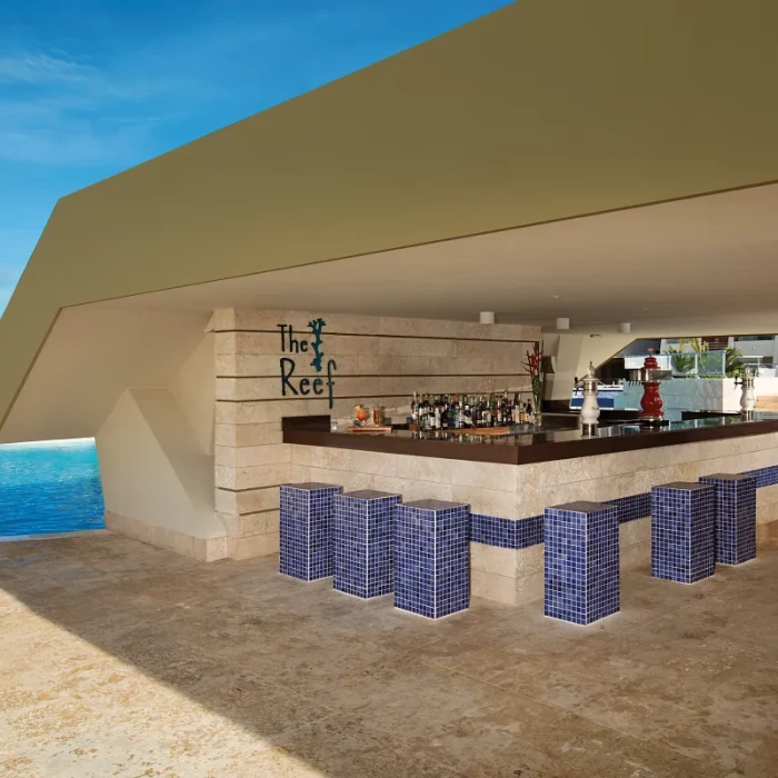 The reef bar at Dreams Onyx Resort & Spa