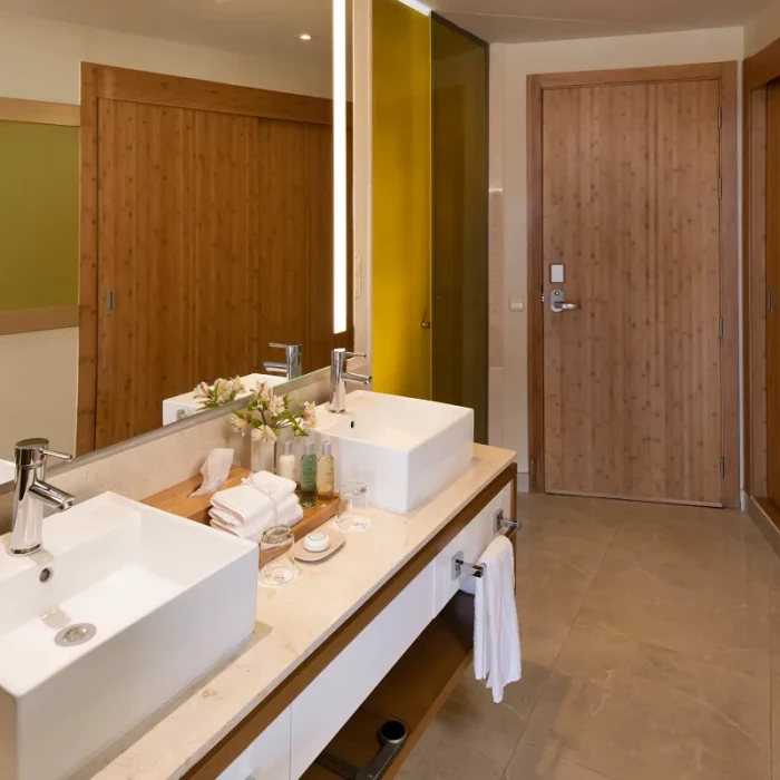 Bathroom suite at Dreams Onyx Resort & Spa