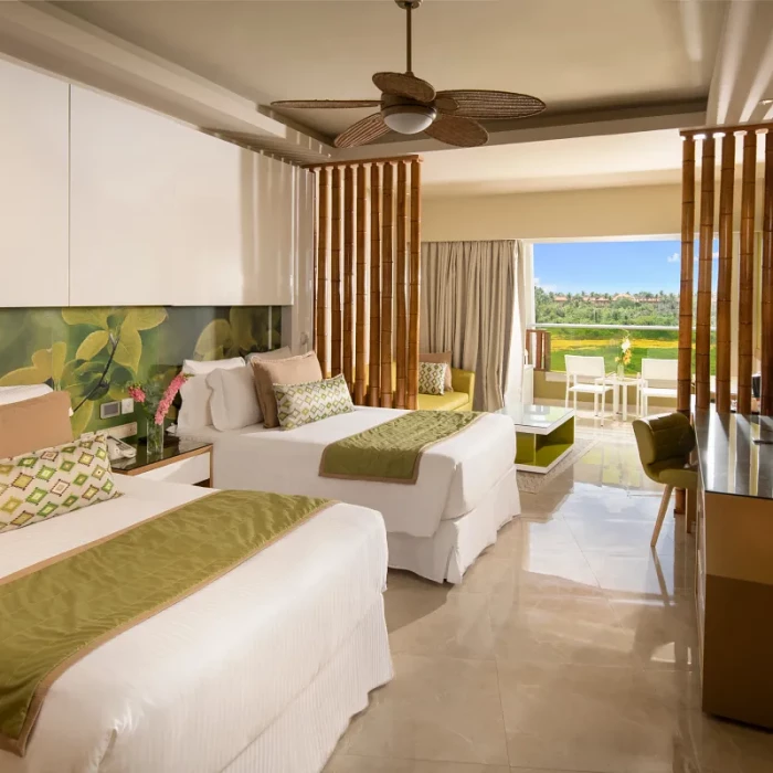 Suite at Dreams Onyx Resort & Spa